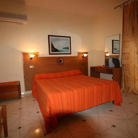 B&B Villa Roccella Bed & Breakfast *