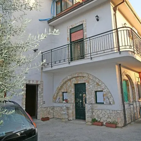 B&B Villa Roccella 캄포펠리체 디 로첼라
